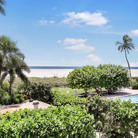 Emerald Beach 23
